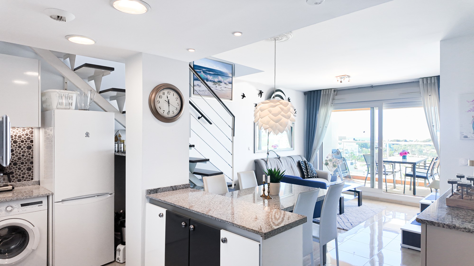 Resale - 2 Bedroom 2 Bathroom Apartment in Orihuela Costa - Costa Blanca  - Alicante