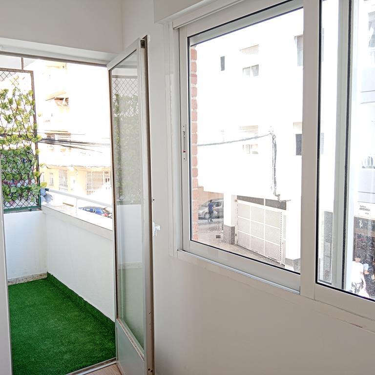 For sale - 3 Bedroom 1 Bathroom Apartment in Torrevieja - El Molino  - Alicante
