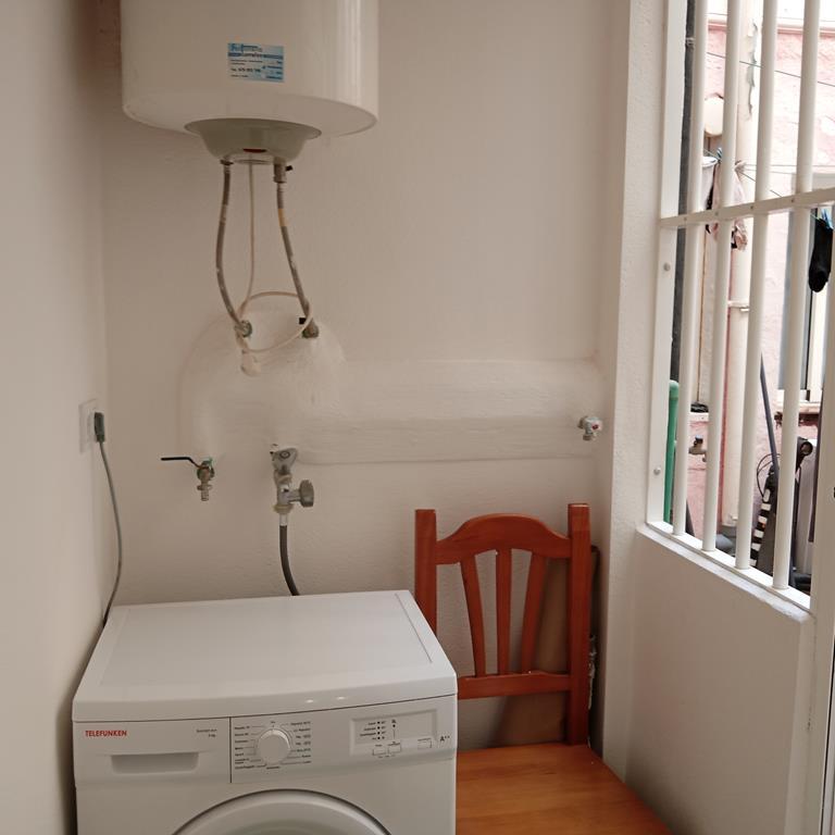 For sale - 3 Bedroom 1 Bathroom Apartment in Torrevieja - El Molino  - Alicante