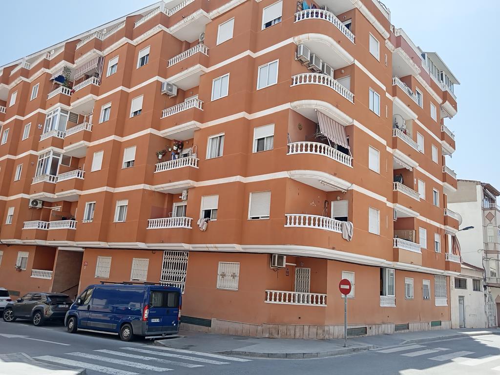 2 Bedroom 1 Bathroom Apartment in Torrevieja
