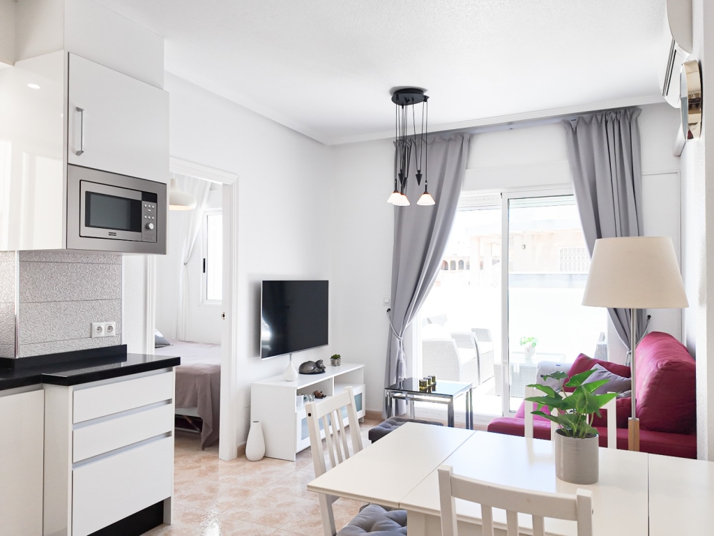 2 Bedroom 1 Bathroom Apartment in Torrevieja