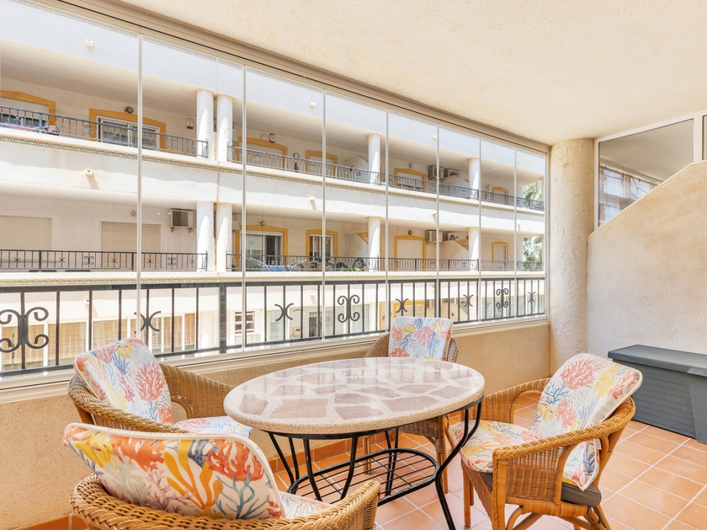 2 Bedroom 1 Bathroom Apartment in Orihuela Costa