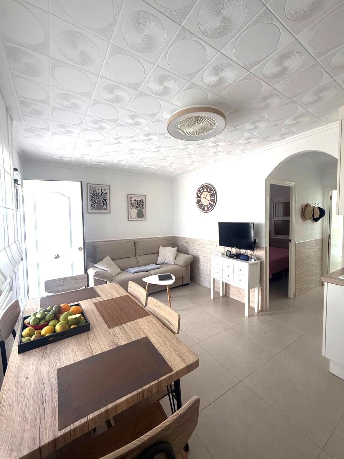 For sale - 2 Bedroom 1 Bathroom Bungalow in Torrevieja - Torretas  - Alicante