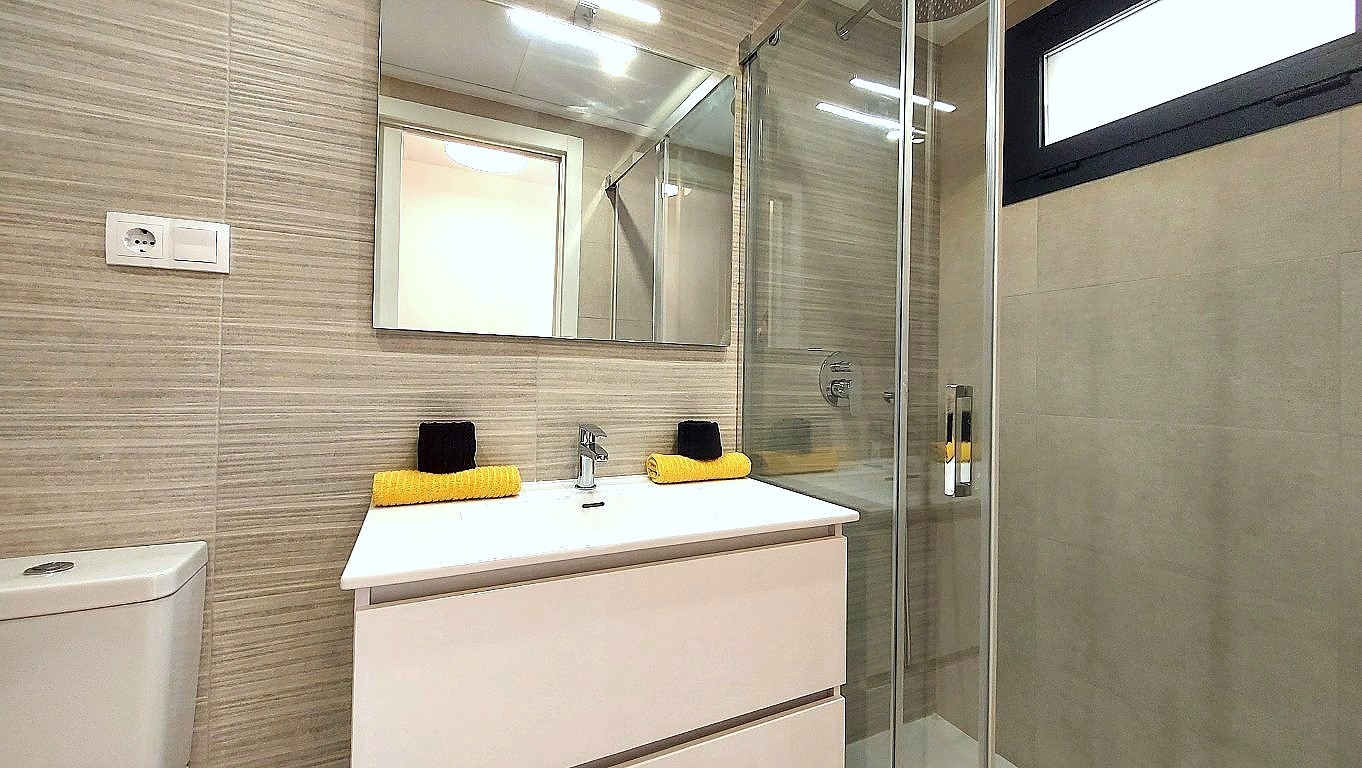 For sale - 2 Bedroom 2 Bathroom Apartment in Orihuela Costa - Costa Blanca  - Alicante