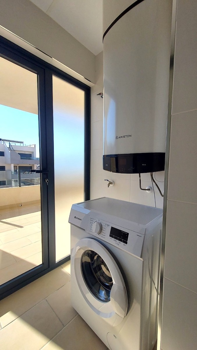 For sale - 2 Bedroom 2 Bathroom Apartment in Orihuela Costa - Costa Blanca  - Alicante