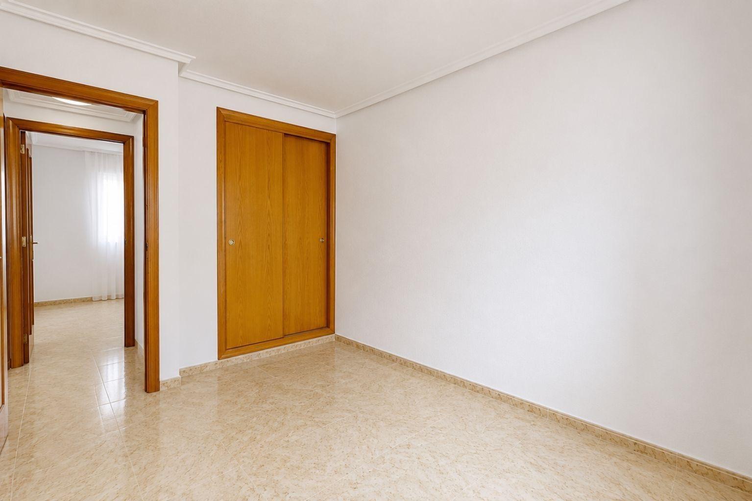 For sale - 2 Bedroom 1 Bathroom Penthouse in Torrevieja - El Molino  - Alicante