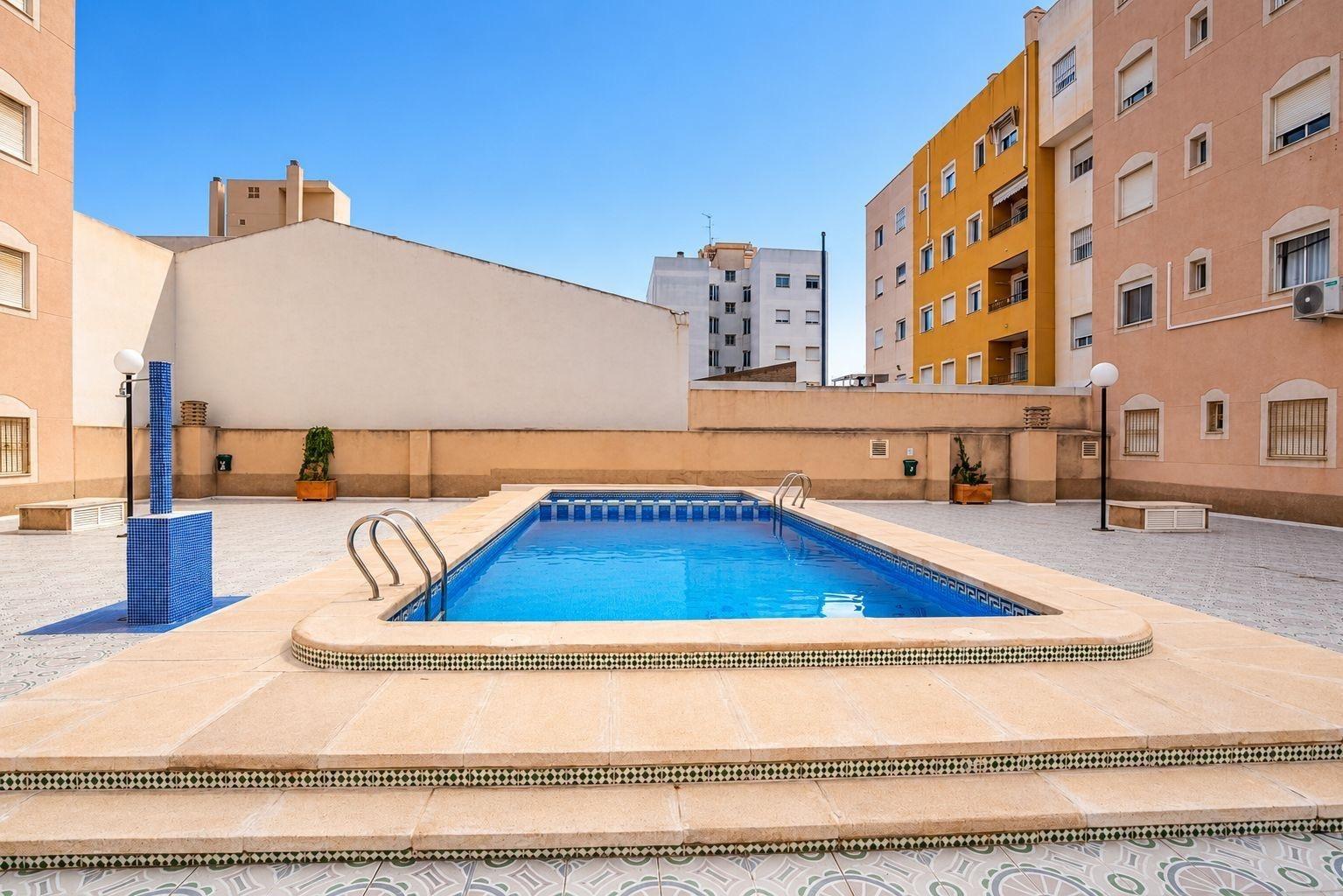 For sale - 2 Bedroom 1 Bathroom Penthouse in Torrevieja - El Molino  - Alicante