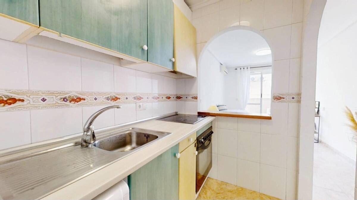 For sale - 2 Bedroom 1 Bathroom Penthouse in Torrevieja - El Molino  - Alicante