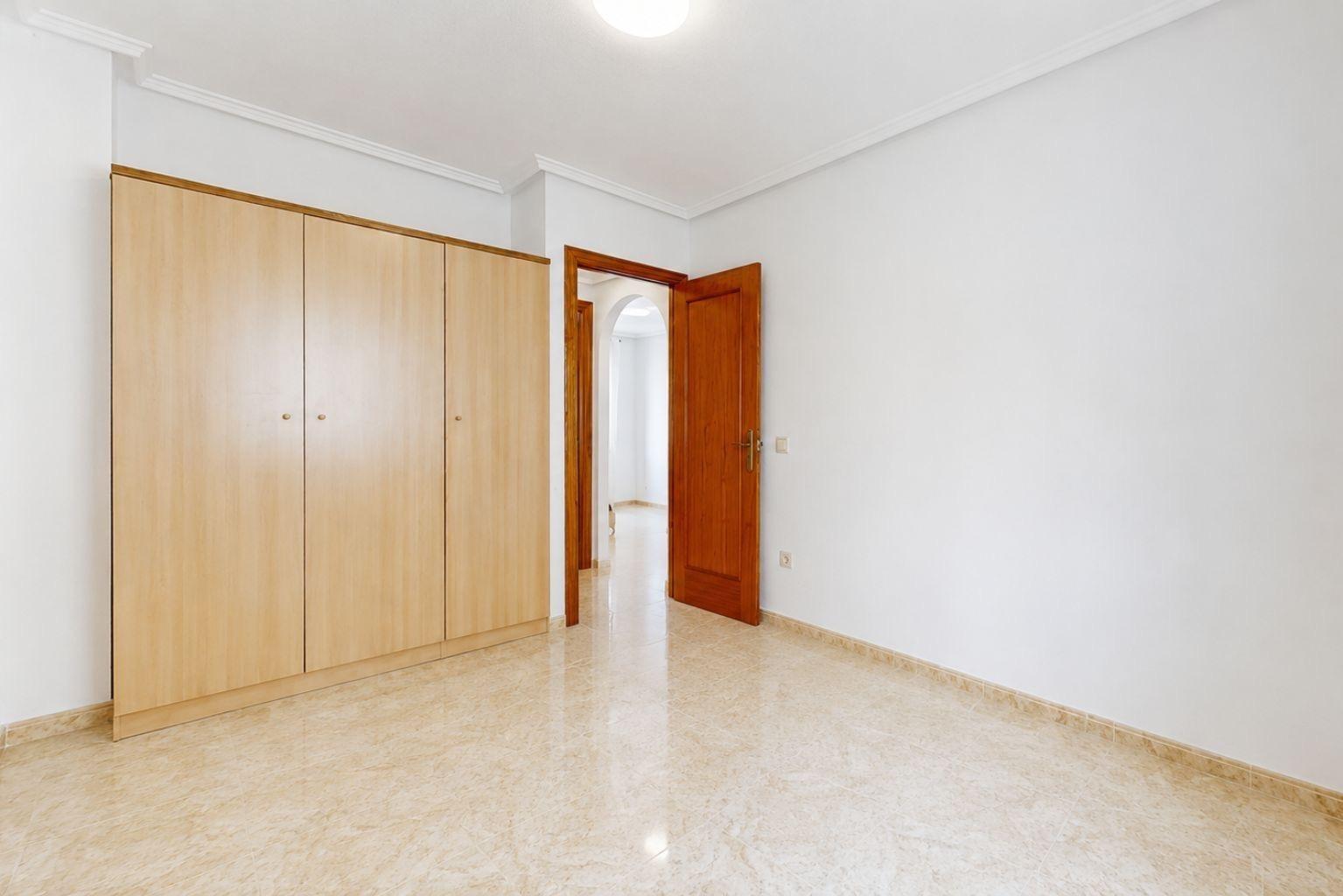 For sale - 2 Bedroom 1 Bathroom Penthouse in Torrevieja - El Molino  - Alicante