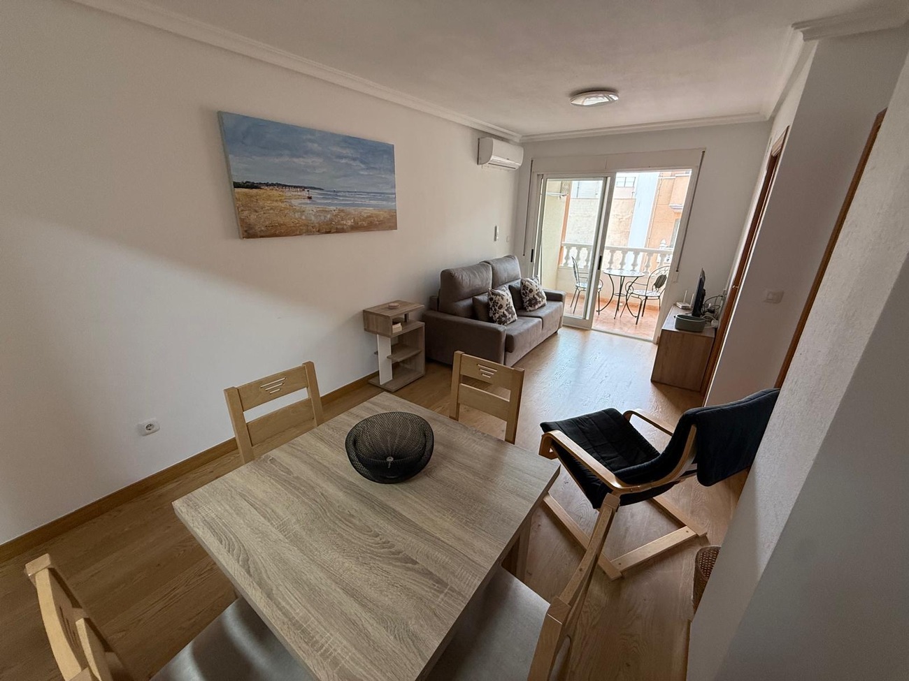 For sale - 2 Bedroom 1 Bathroom Apartment in Torrevieja - Costa Blanca  - Alicante
