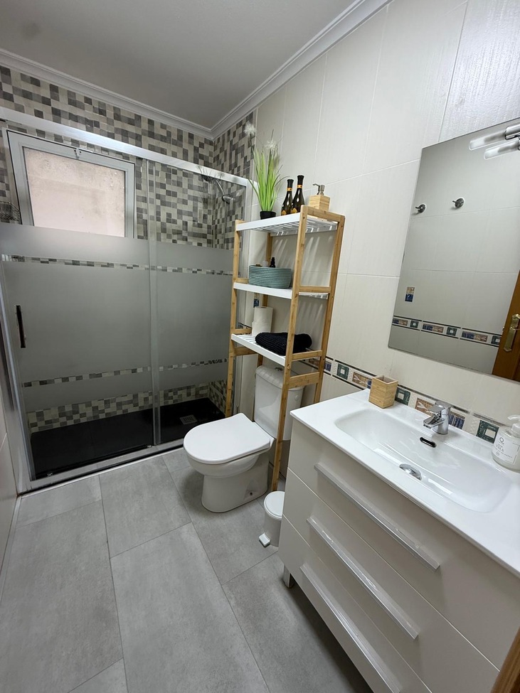 For sale - 2 Bedroom 1 Bathroom Apartment in Torrevieja - Costa Blanca  - Alicante