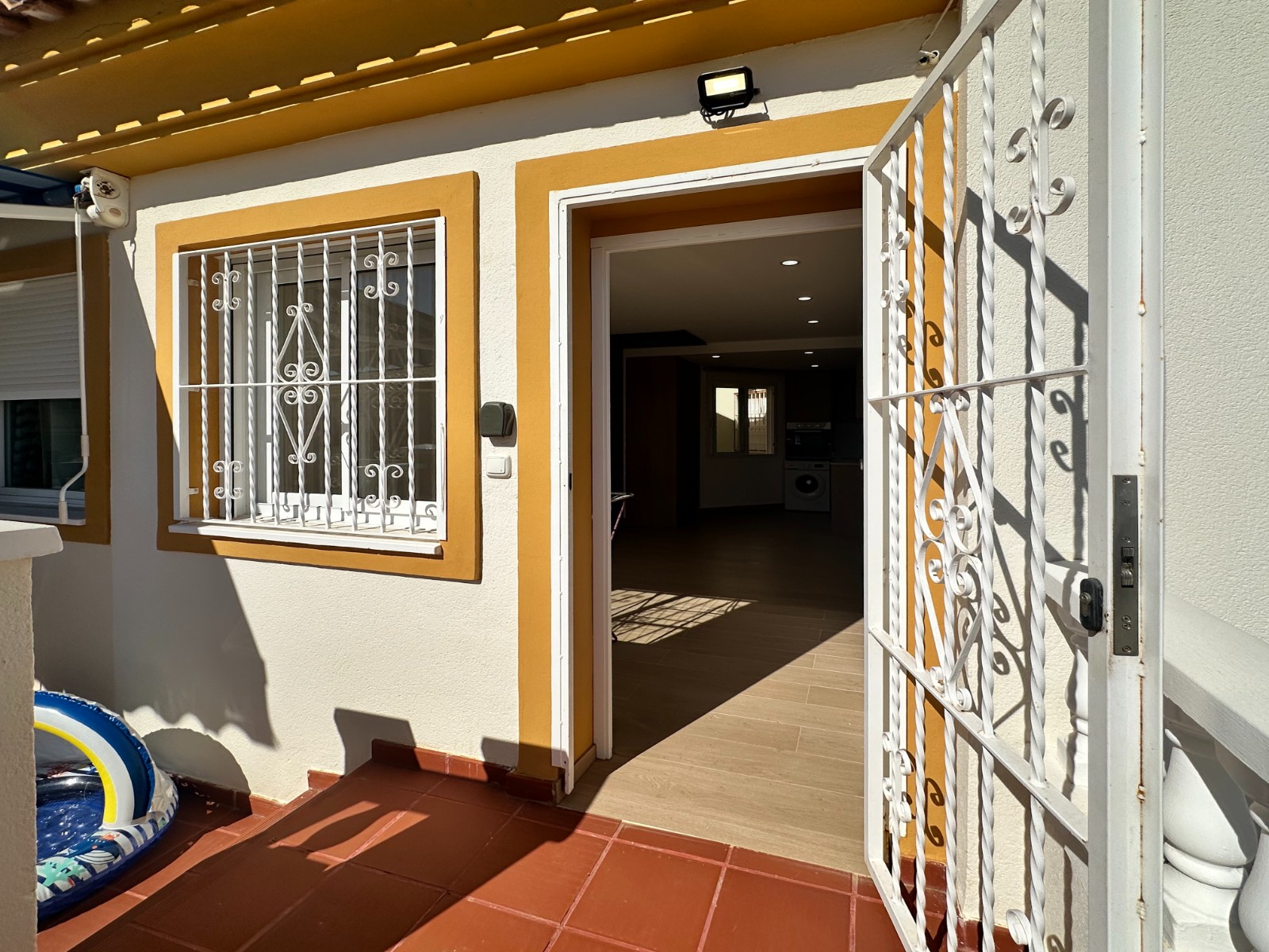 For sale - 2 Bedroom 1 Bathroom Apartment in Orihuela Costa - Costa Blanca  - Alicante