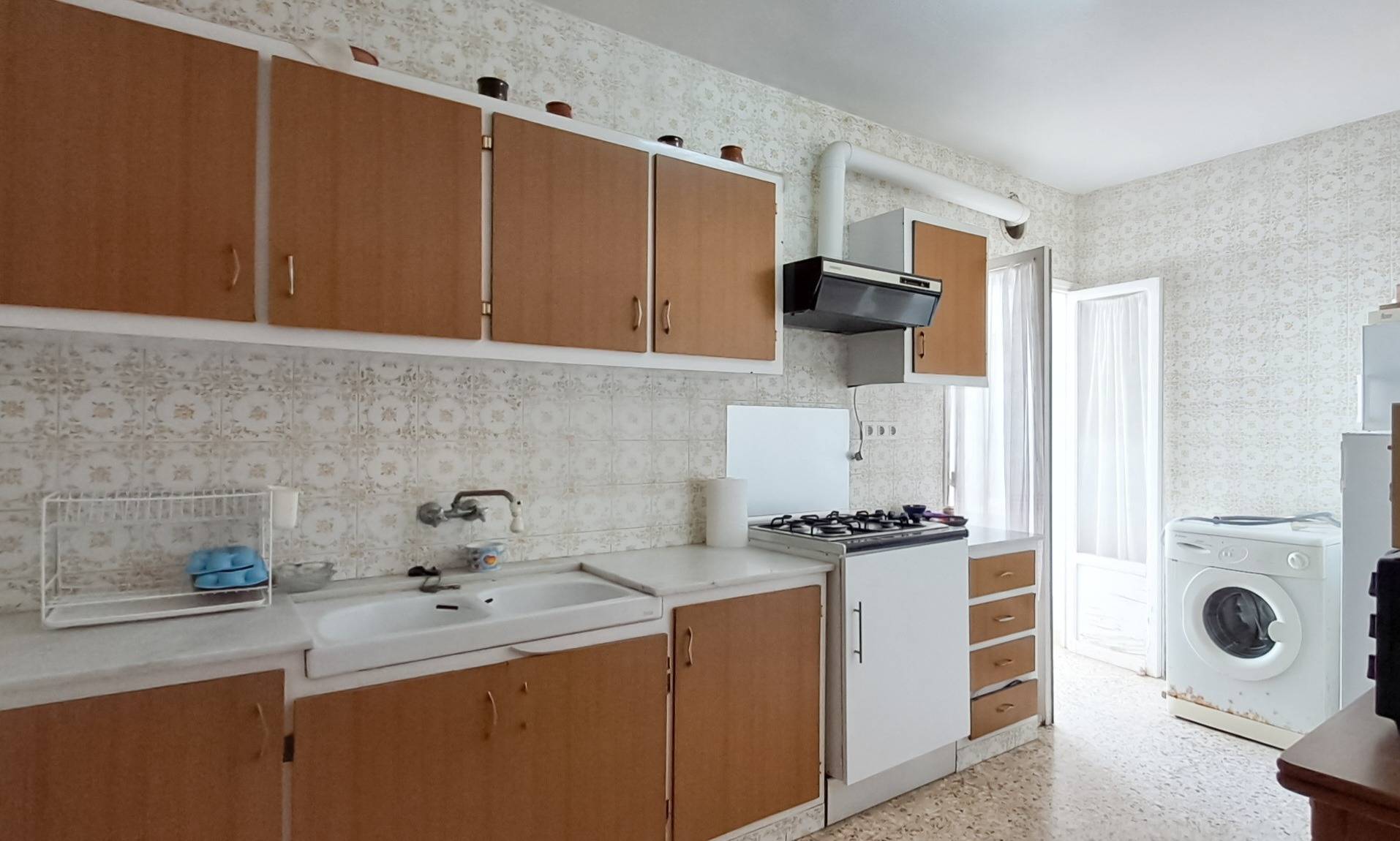 For sale - 3 Bedroom 2 Bathroom Penthouse in Torrevieja - Playa De Los Naufragos  - Alicante