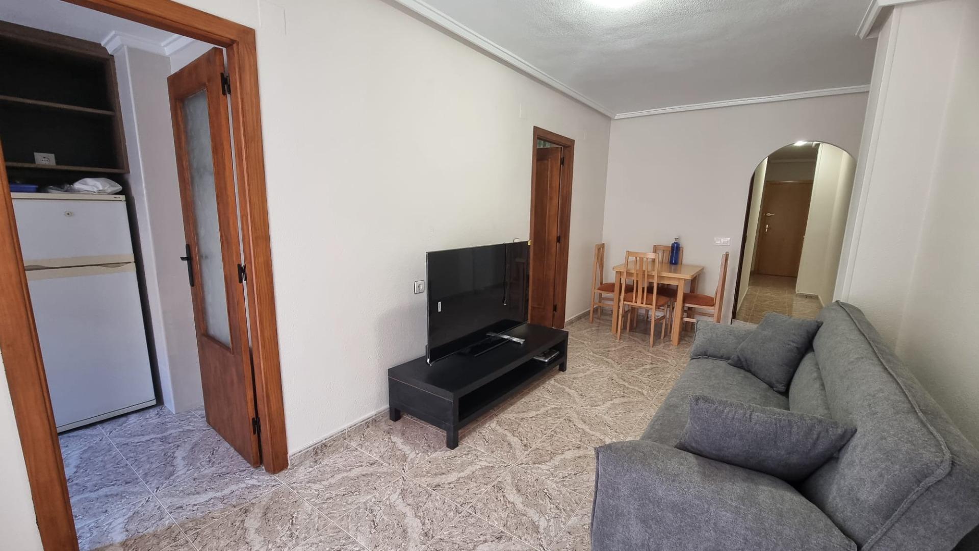 For sale - 2 Bedroom 1 Bathroom Apartment in Torrevieja - Acequion  - Alicante