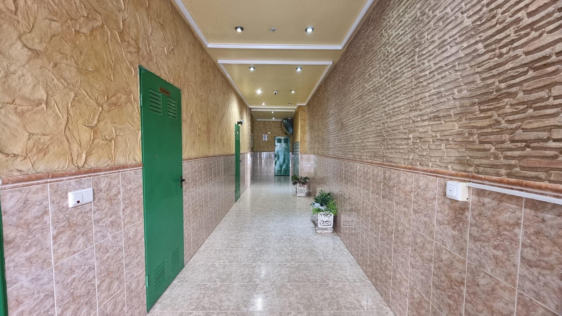 For sale - 2 Bedroom 1 Bathroom Apartment in Torrevieja - Acequion  - Alicante