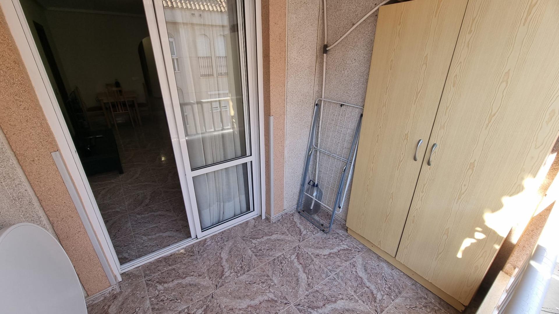 For sale - 2 Bedroom 1 Bathroom Apartment in Torrevieja - Acequion  - Alicante