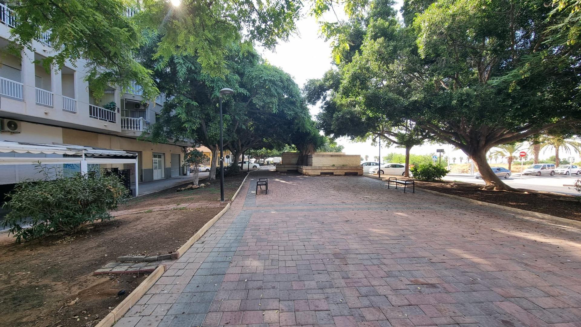 For sale - 2 Bedroom 1 Bathroom Apartment in Torrevieja - Acequion  - Alicante