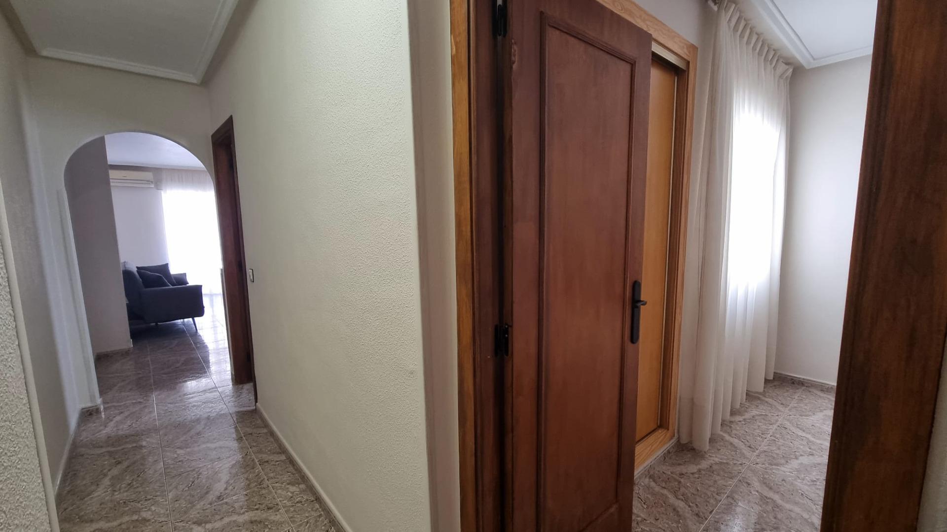 For sale - 2 Bedroom 1 Bathroom Apartment in Torrevieja - Acequion  - Alicante