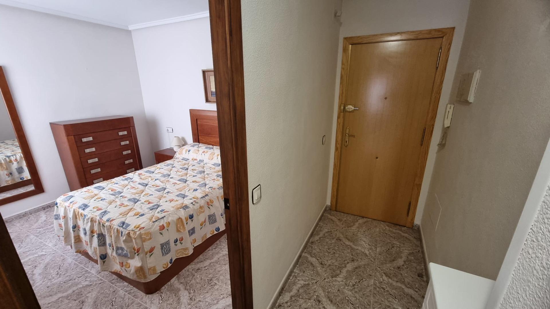 For sale - 2 Bedroom 1 Bathroom Apartment in Torrevieja - Acequion  - Alicante