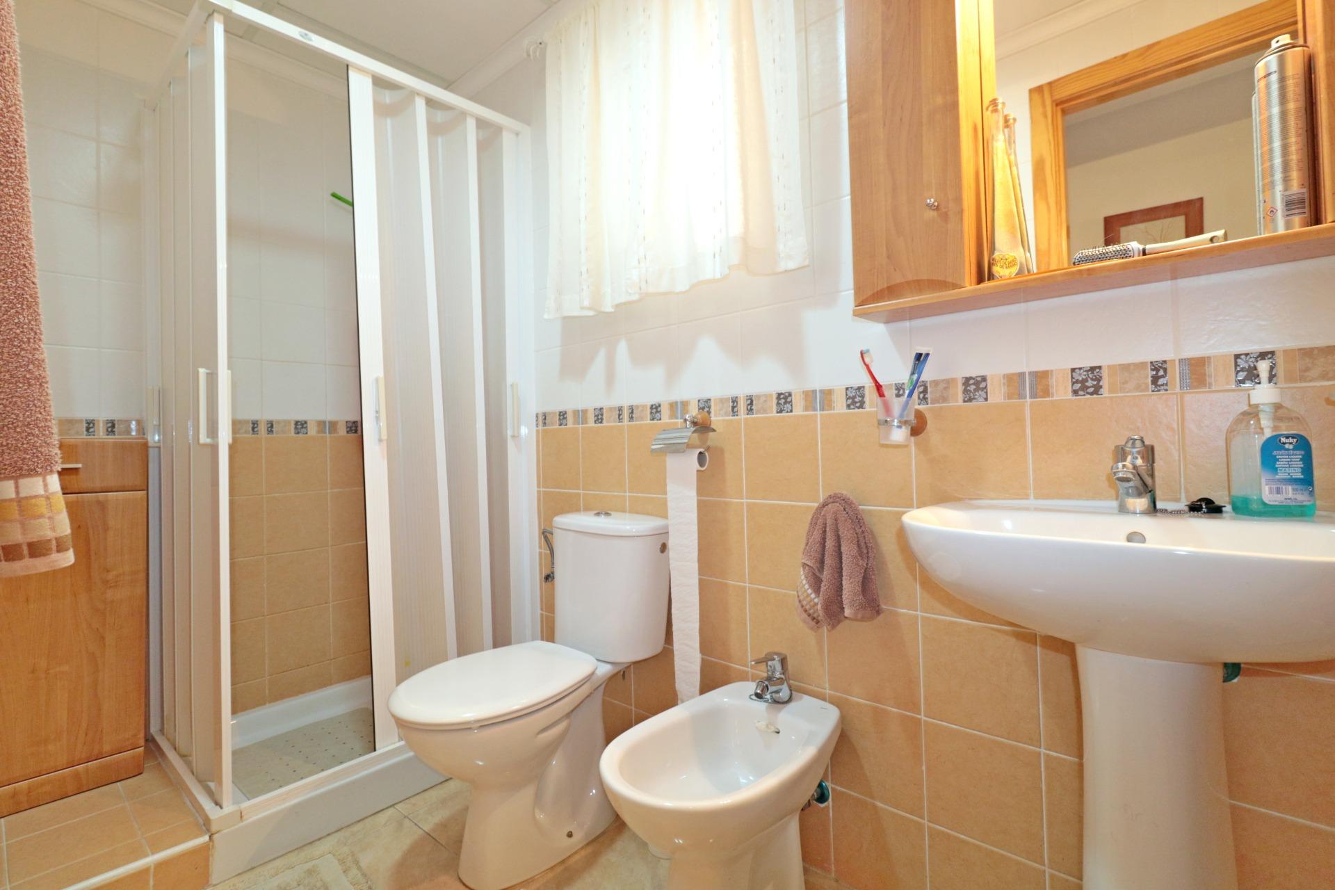 For sale - 2 Bedroom 1 Bathroom Apartment in Torrevieja - Acequion  - Alicante