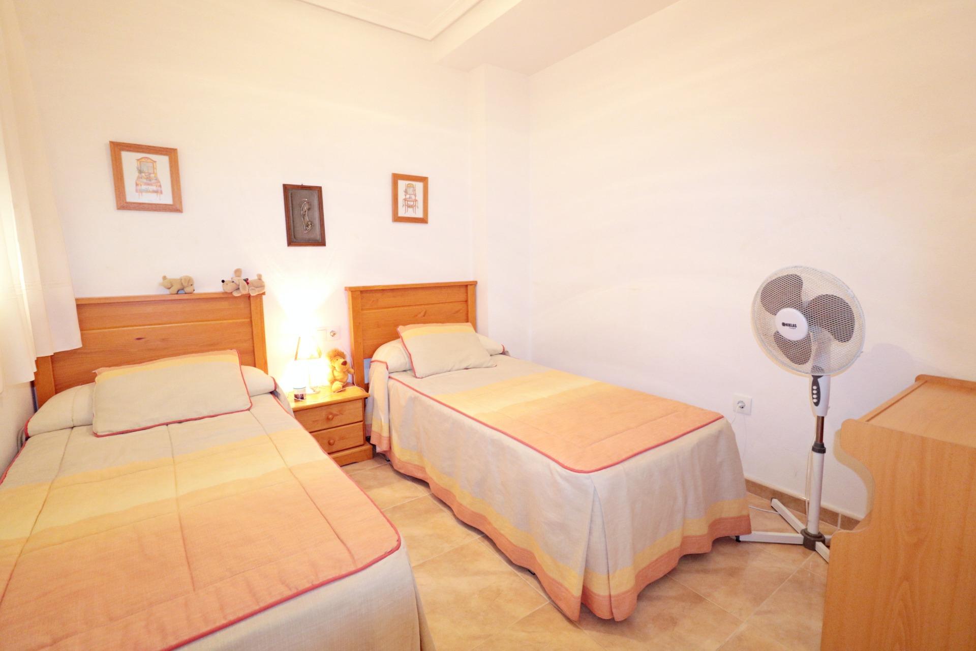 For sale - 2 Bedroom 1 Bathroom Apartment in Torrevieja - Acequion  - Alicante