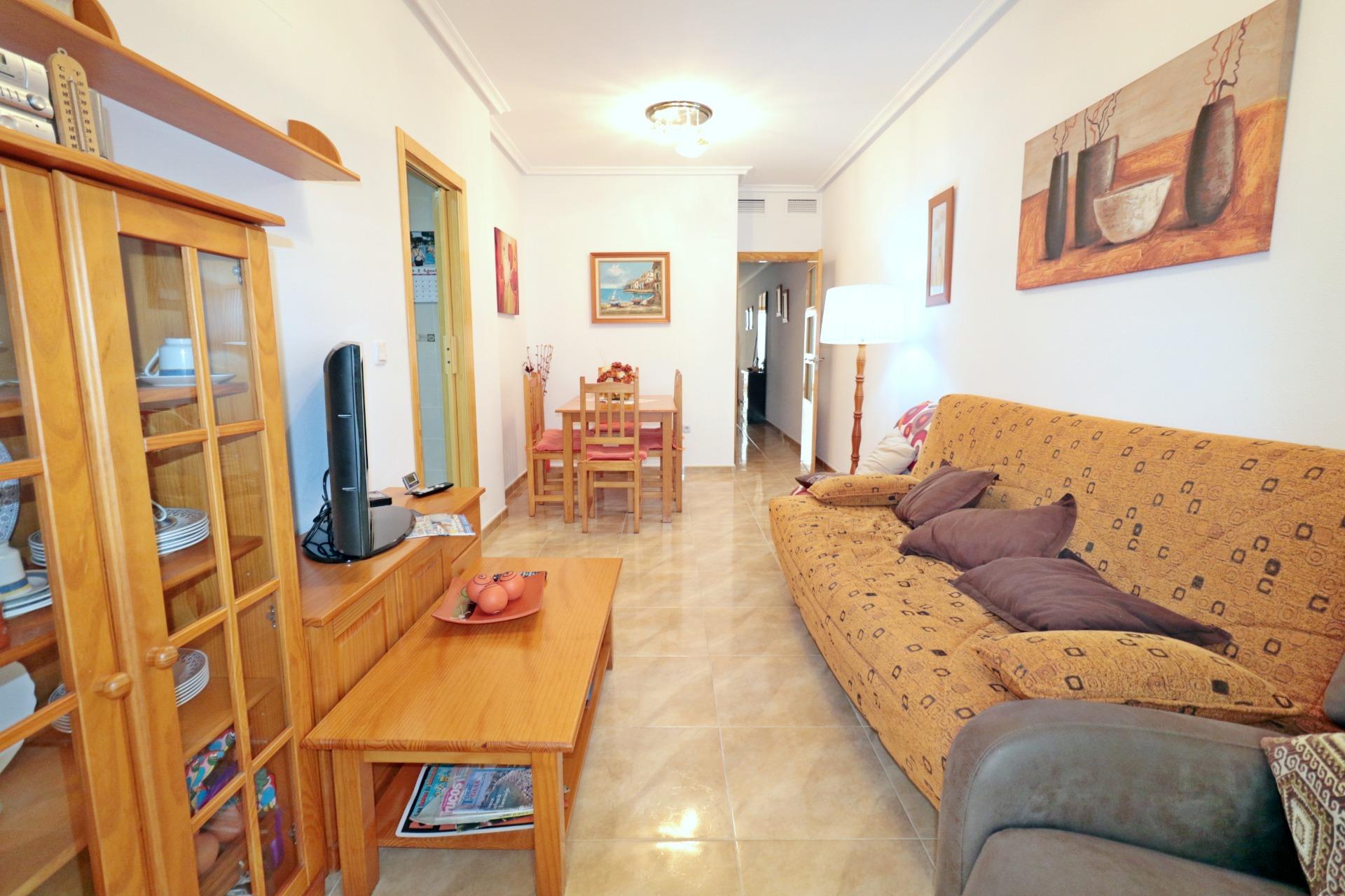 For sale - 2 Bedroom 1 Bathroom Apartment in Torrevieja - Acequion  - Alicante