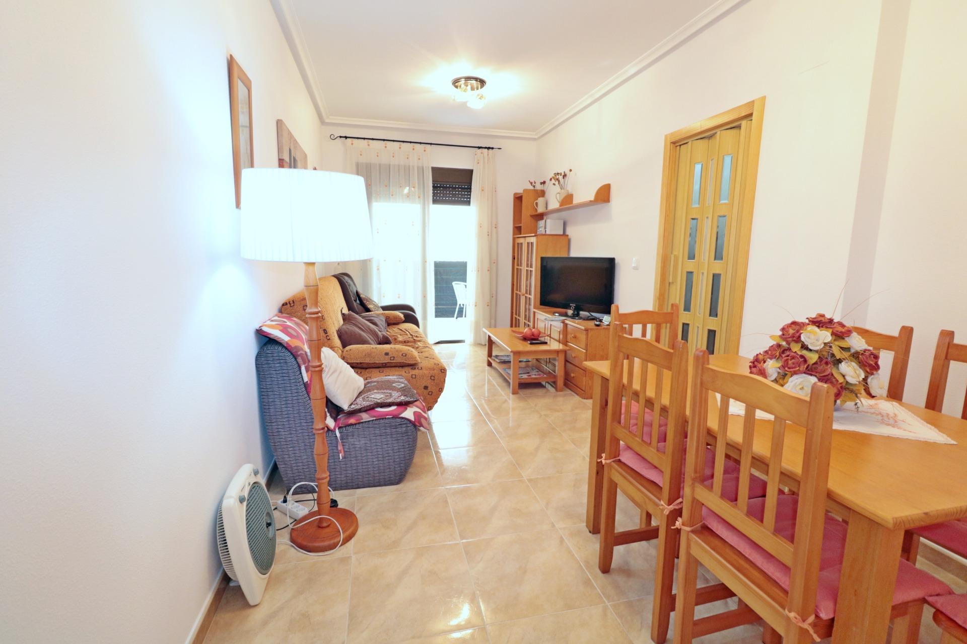 For sale - 2 Bedroom 1 Bathroom Apartment in Torrevieja - Acequion  - Alicante