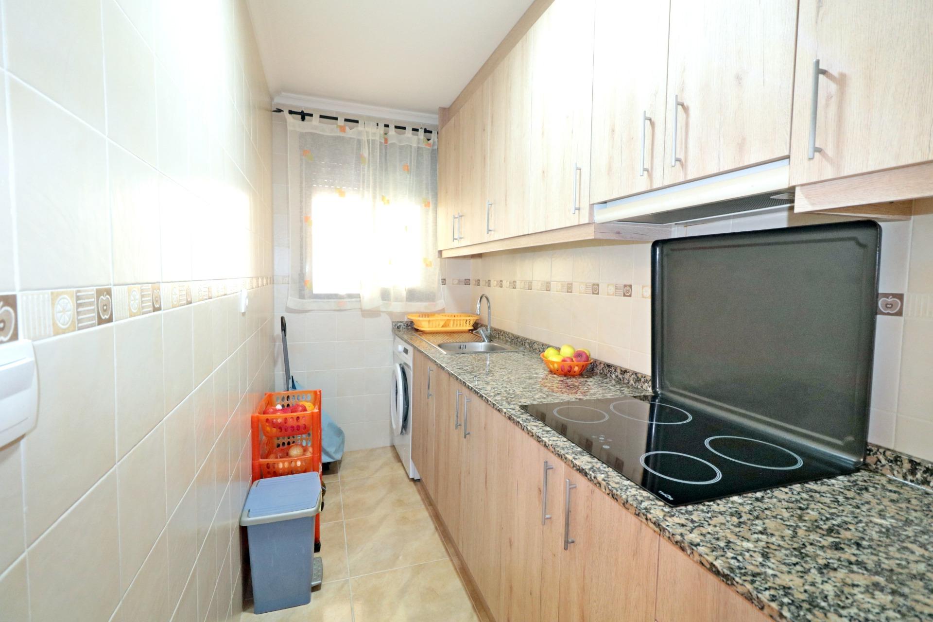 For sale - 2 Bedroom 1 Bathroom Apartment in Torrevieja - Acequion  - Alicante