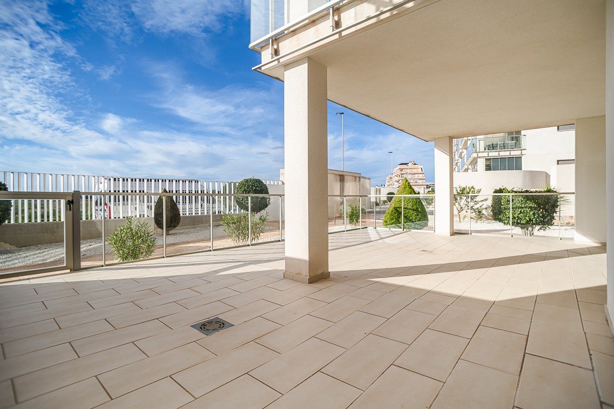For sale - 3 Bedroom 2 Bathroom Apartment in Orihuela Costa - Costa Blanca  - Alicante