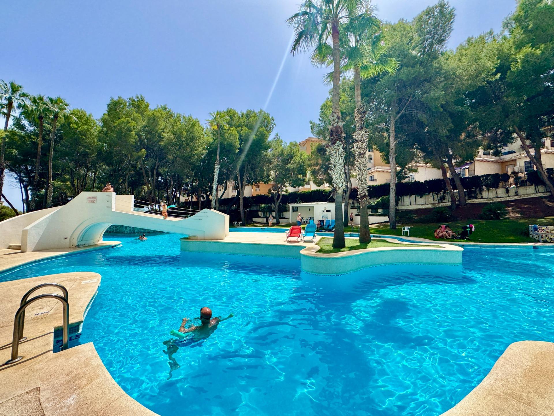 For sale - 2 Bedroom 1 Bathroom Apartment in Orihuela Costa - Altos De Campoamor  - Alicante