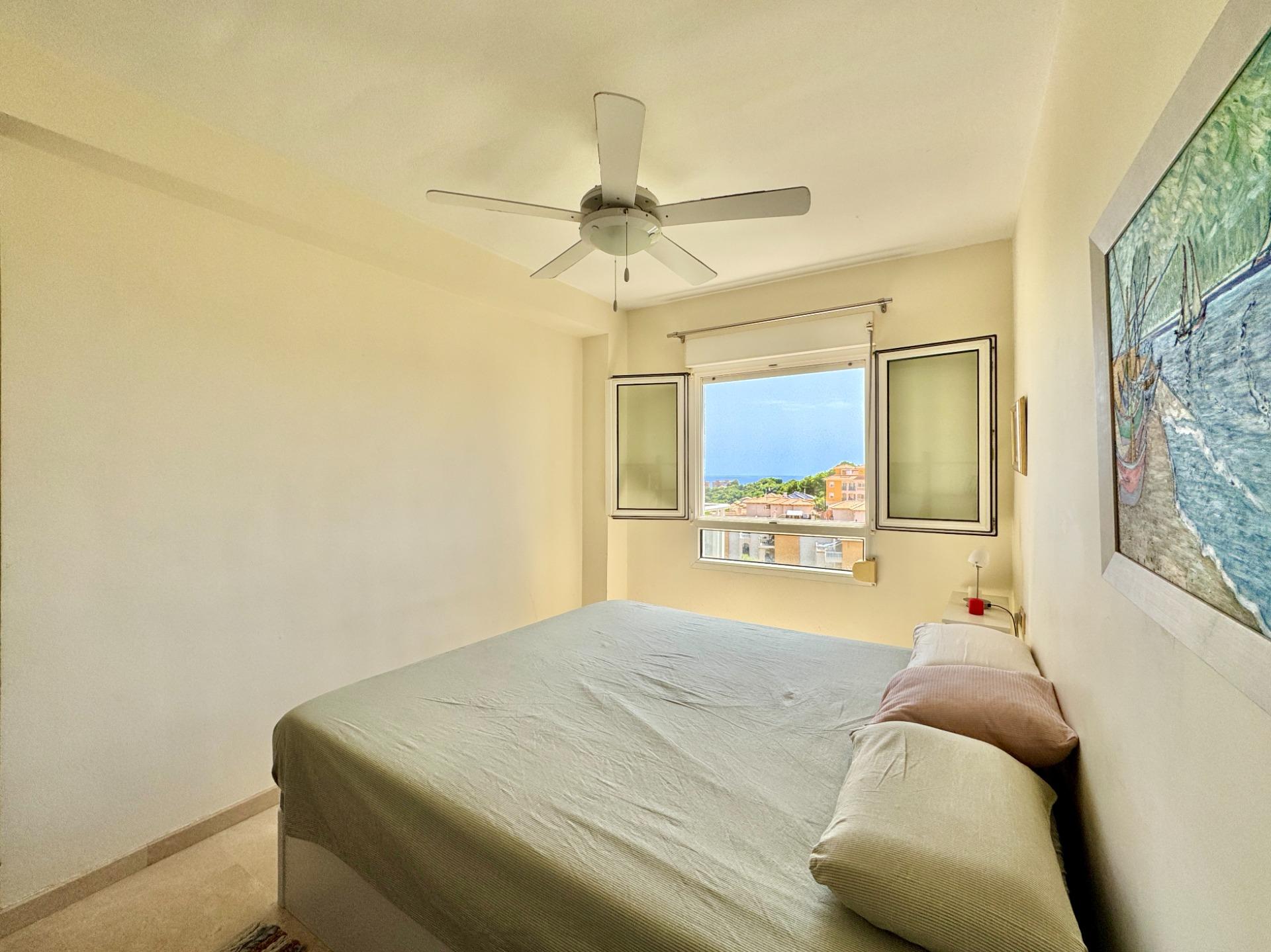 For sale - 2 Bedroom 1 Bathroom Apartment in Orihuela Costa - Altos De Campoamor  - Alicante