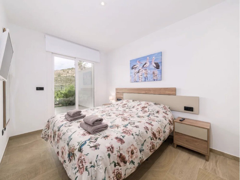 For sale - 2 Bedroom 2 Bathroom Apartment in Algorfa - Inland  - Alicante