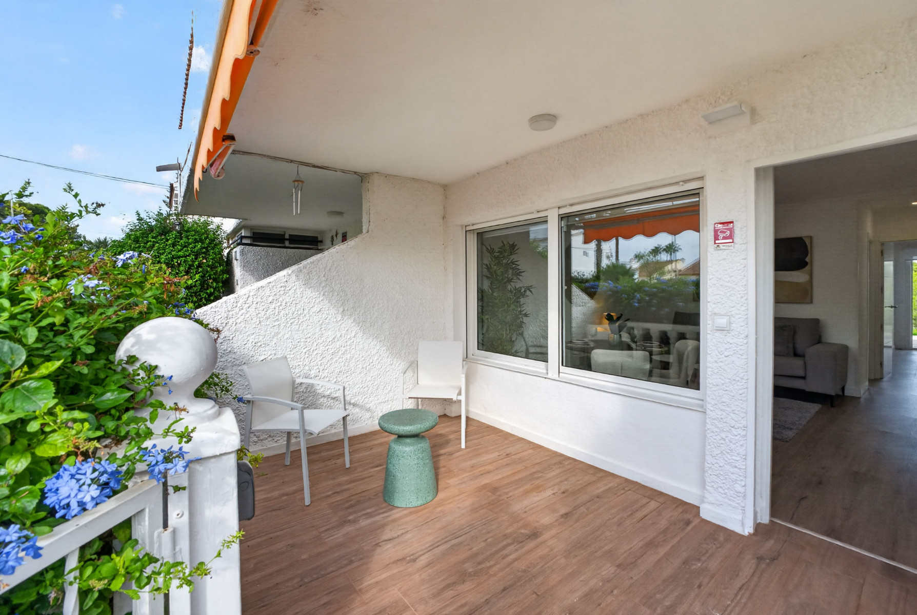 For sale - 2 Bedroom 1 Bathroom Bungalow in Orihuela Costa - Costa Blanca  - Alicante