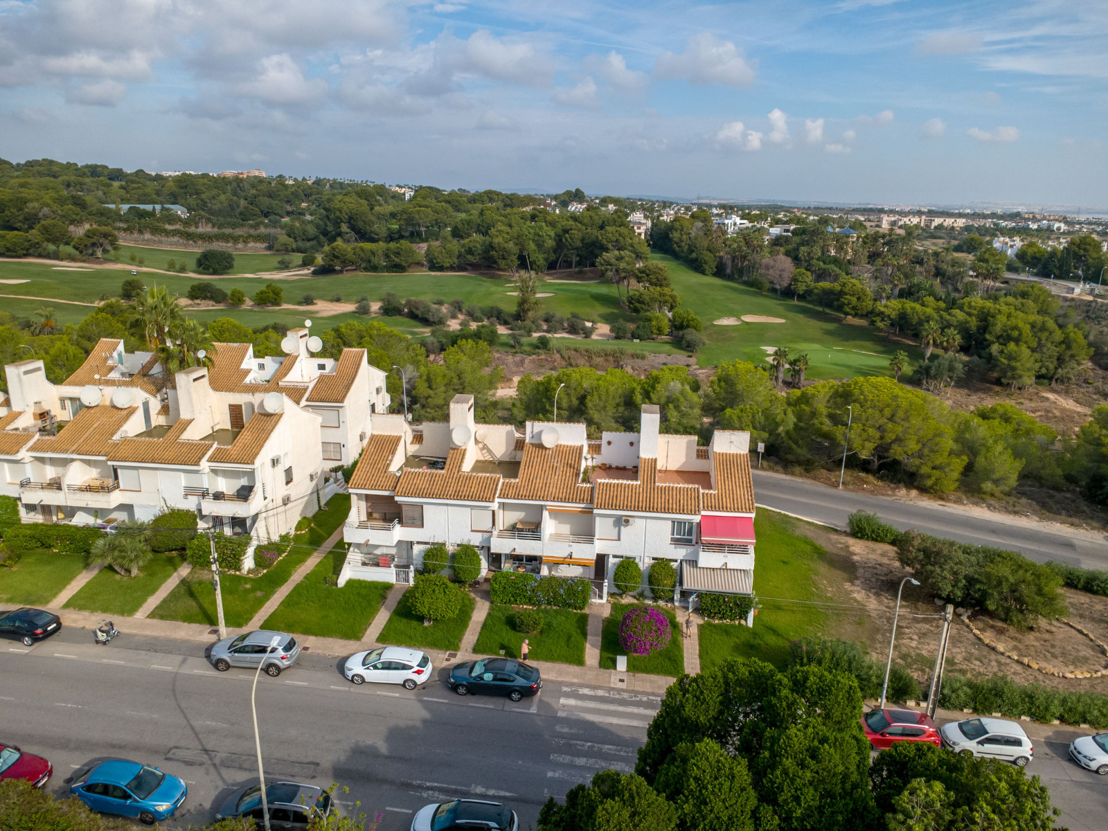 For sale - 2 Bedroom 1 Bathroom Bungalow in Orihuela Costa - Costa Blanca  - Alicante