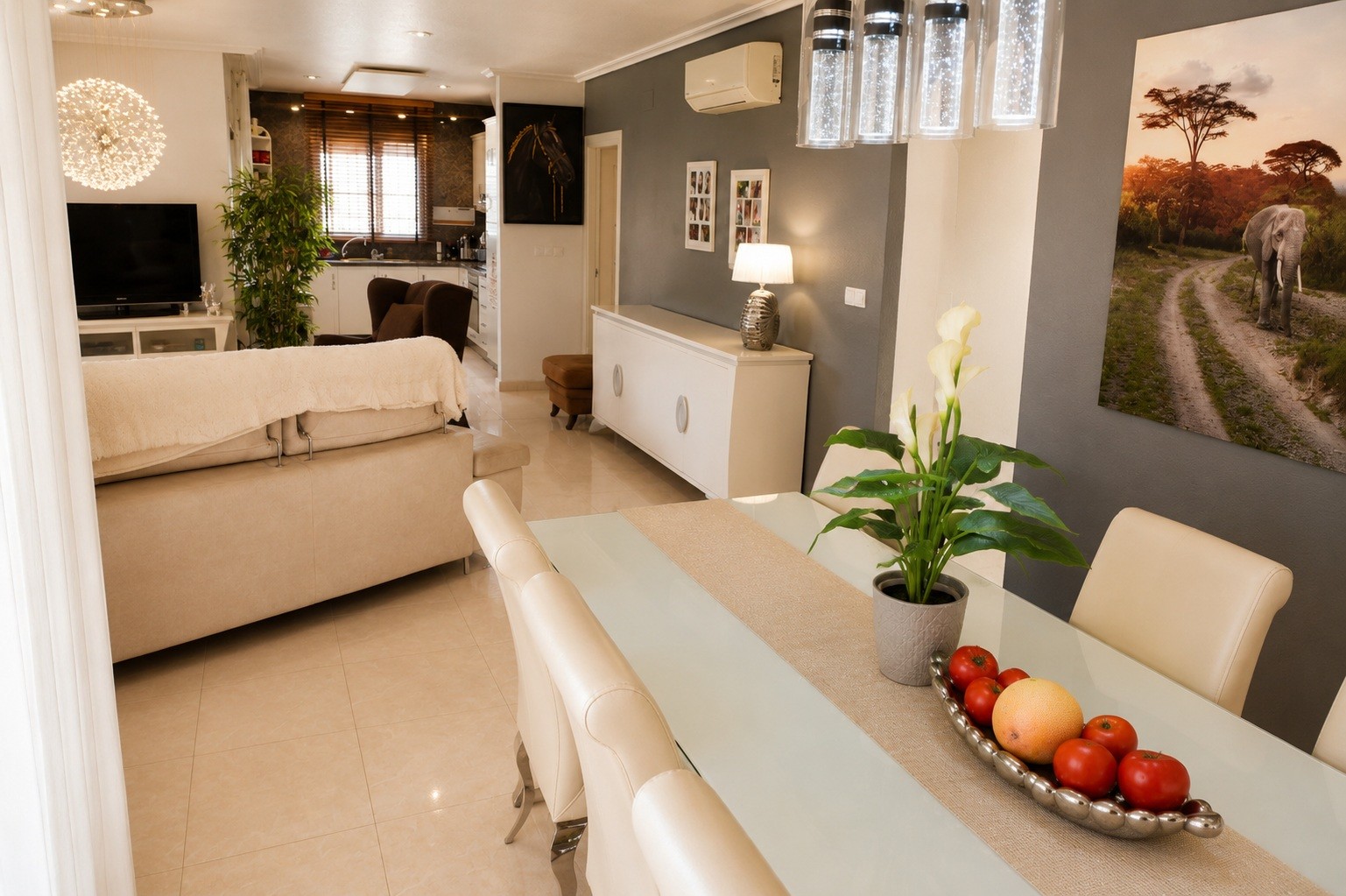 For sale - 4 Bedroom 3 Bathroom Villa in Rojales - Inland  - Alicante