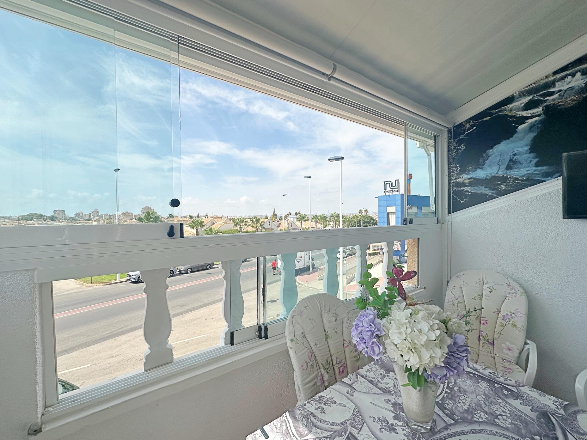 For sale - 2 Bedroom 1 Bathroom Bungalow in Torrevieja - aguas nuevas  - Alicante