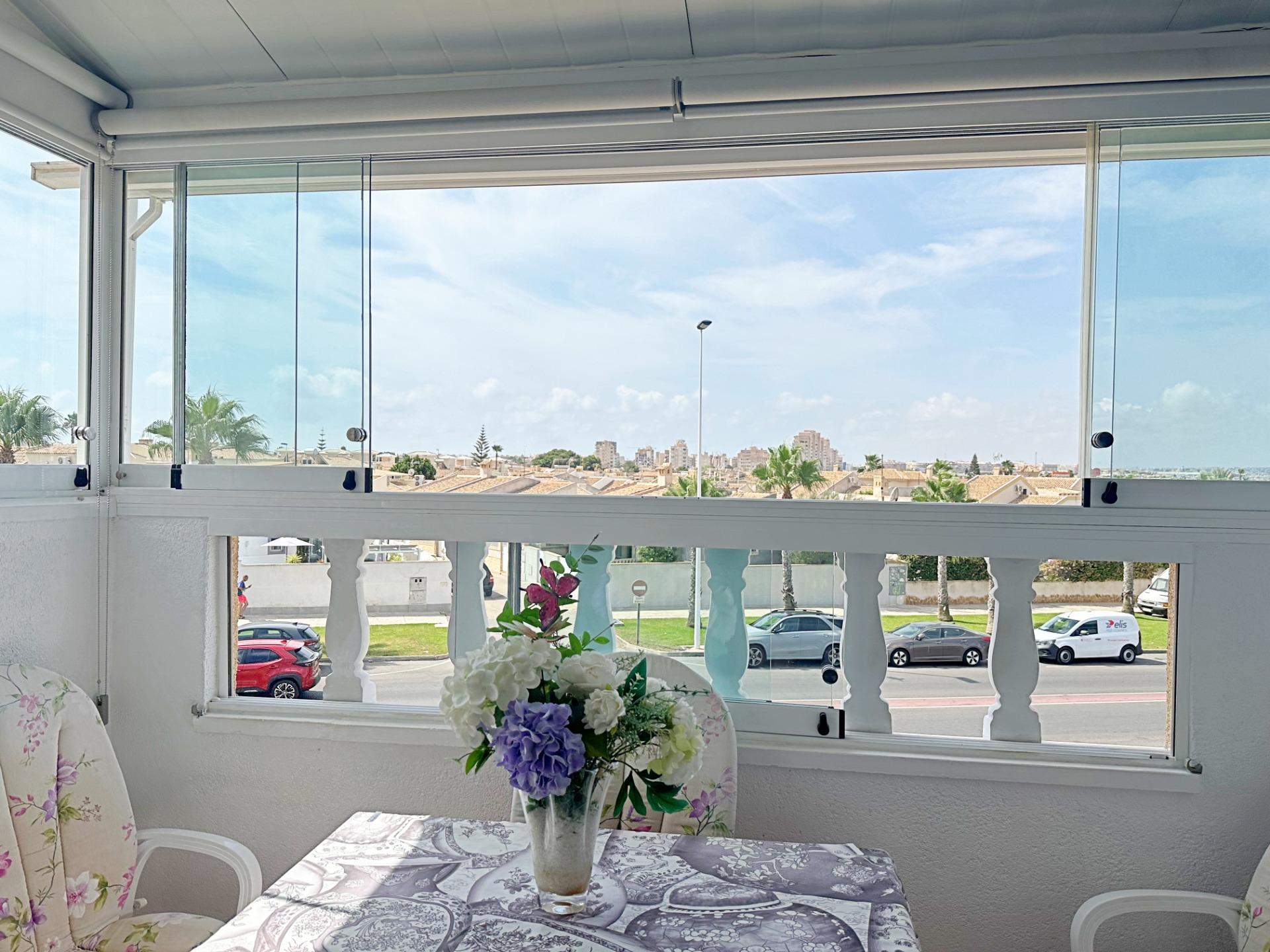 For sale - 2 Bedroom 1 Bathroom Bungalow in Torrevieja - aguas nuevas  - Alicante