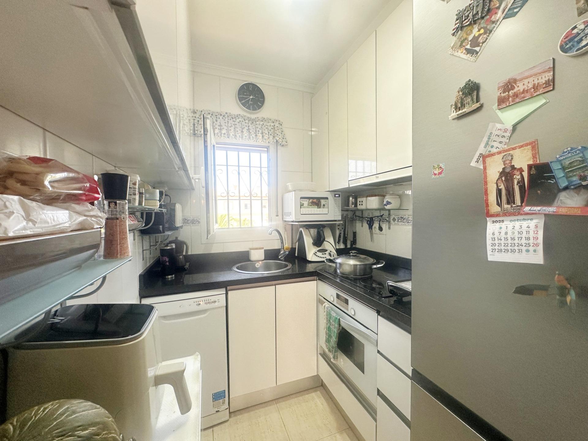 For sale - 2 Bedroom 1 Bathroom Bungalow in Torrevieja - aguas nuevas  - Alicante
