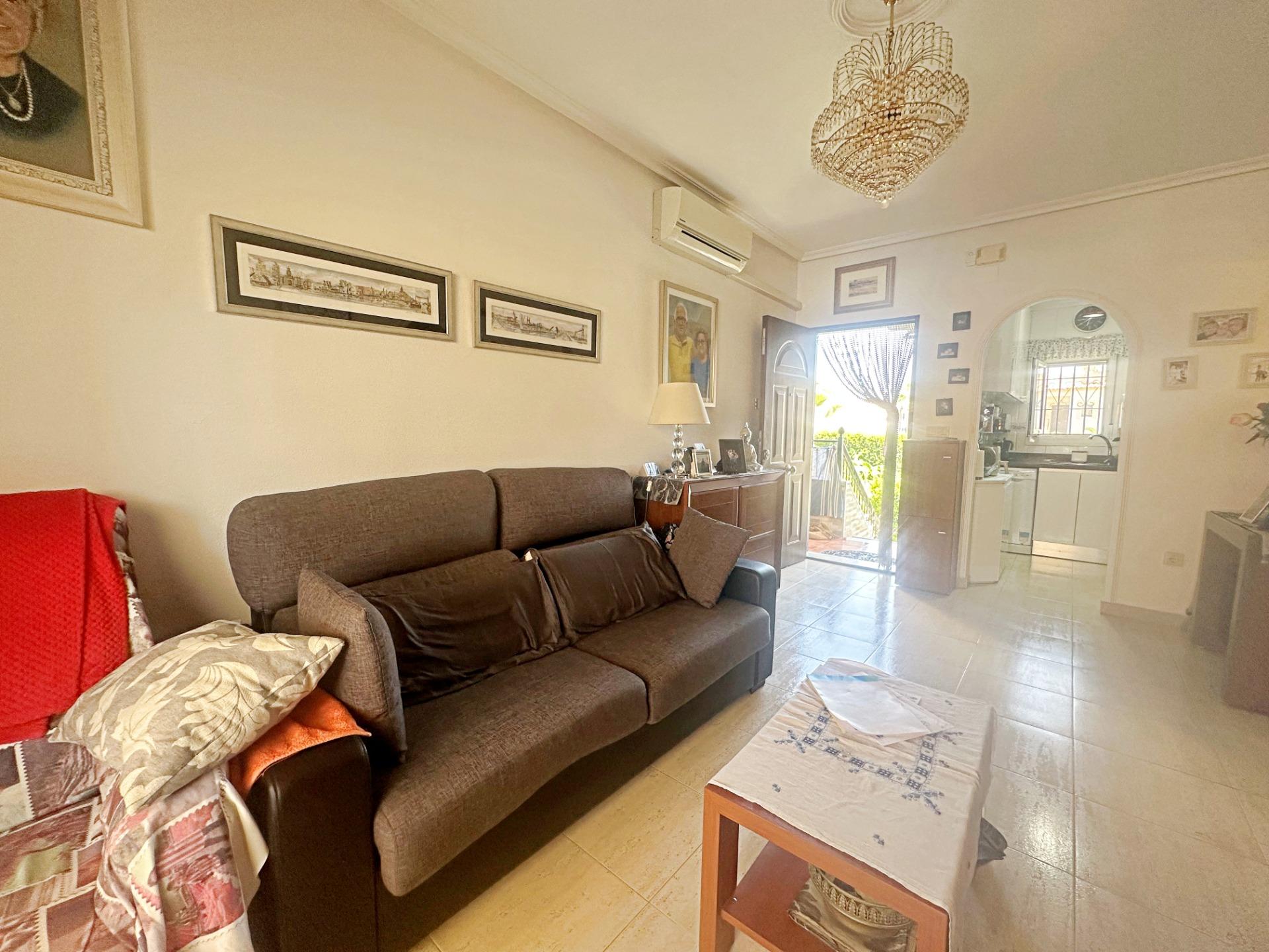 For sale - 2 Bedroom 1 Bathroom Bungalow in Torrevieja - aguas nuevas  - Alicante