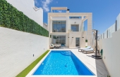 27-21-331-11-700/80878, 3 Bedroom 3 Bathroom Villa in Lomas De Cabo Roig 