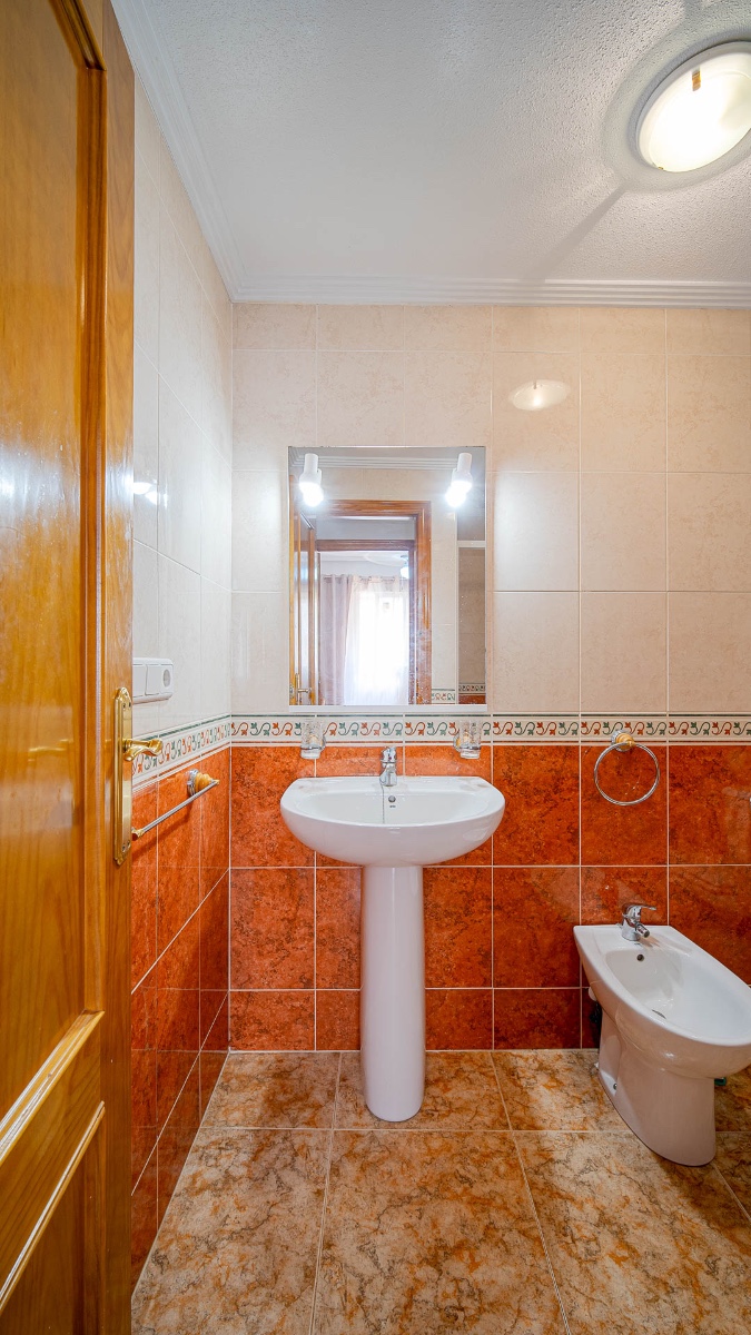For sale - 2 Bedroom 1 Bathroom Apartament in Punta Prima - Punta Prima  - Alicante