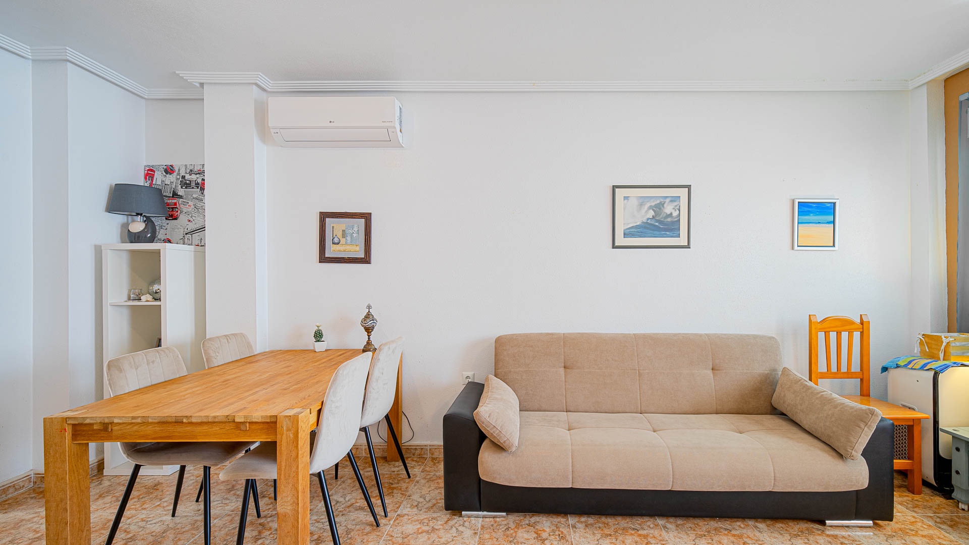 For sale - 2 Bedroom 1 Bathroom Apartament in Punta Prima - Punta Prima  - Alicante
