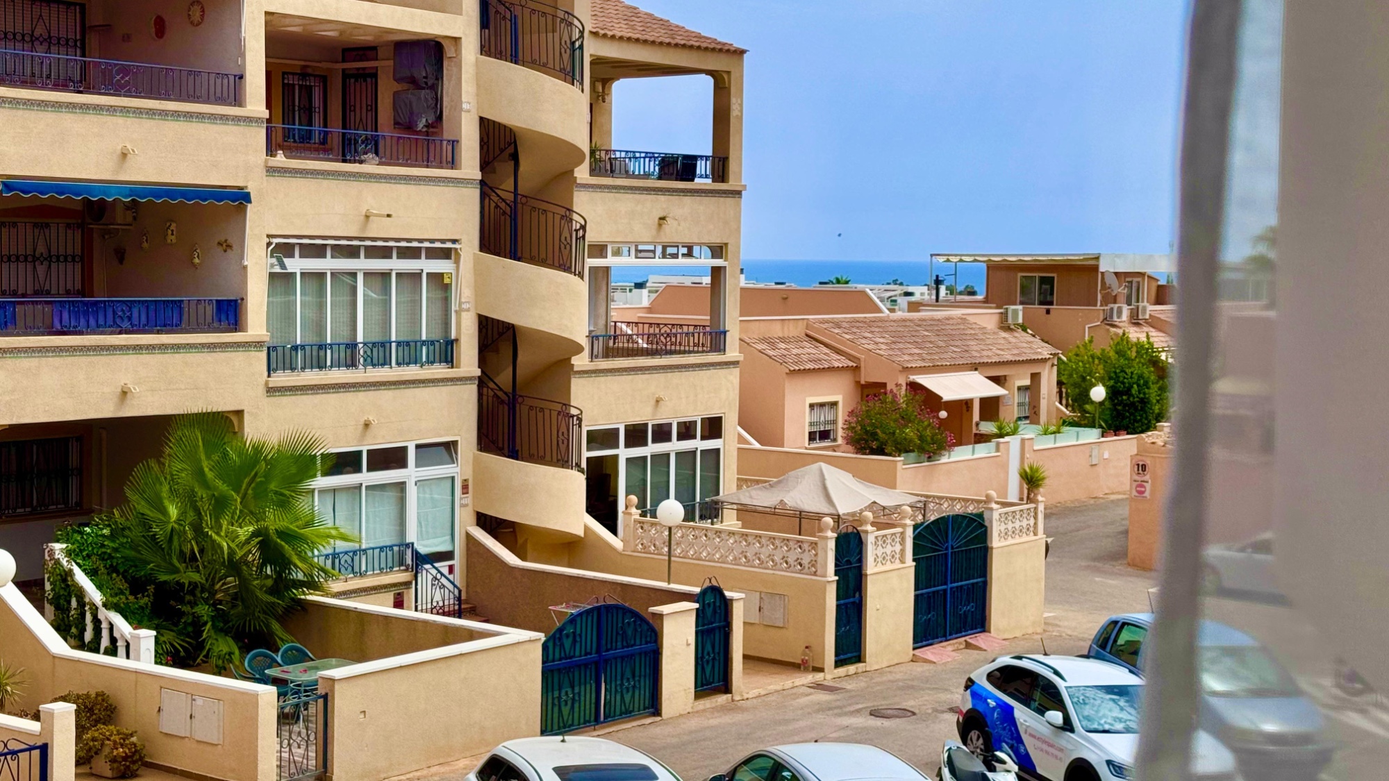 For sale - 2 Bedroom 1 Bathroom Apartament in Punta Prima - Punta Prima  - Alicante