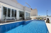 2-16176/80955, 4 Bedroom 3 Bathroom Villa in Mil Palmeras