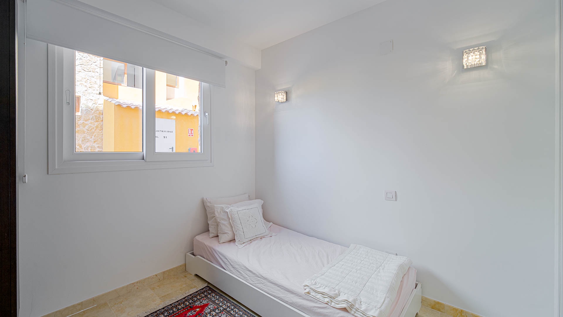 For sale - 3 Bedroom 2 Bathroom Apartament in Punta Prima - Punta Prima  - Alicante