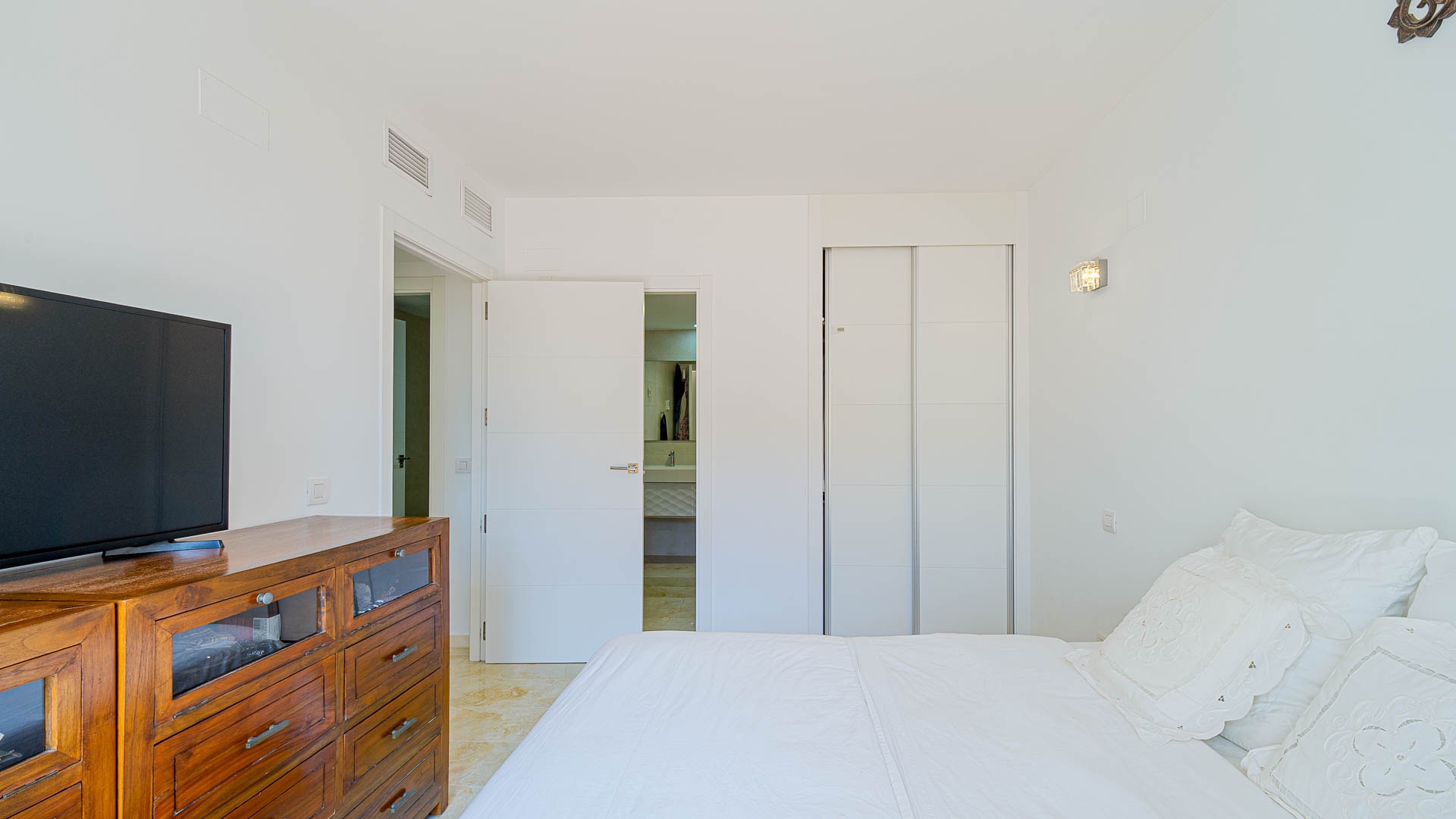 For sale - 3 Bedroom 2 Bathroom Apartament in Punta Prima - Punta Prima  - Alicante