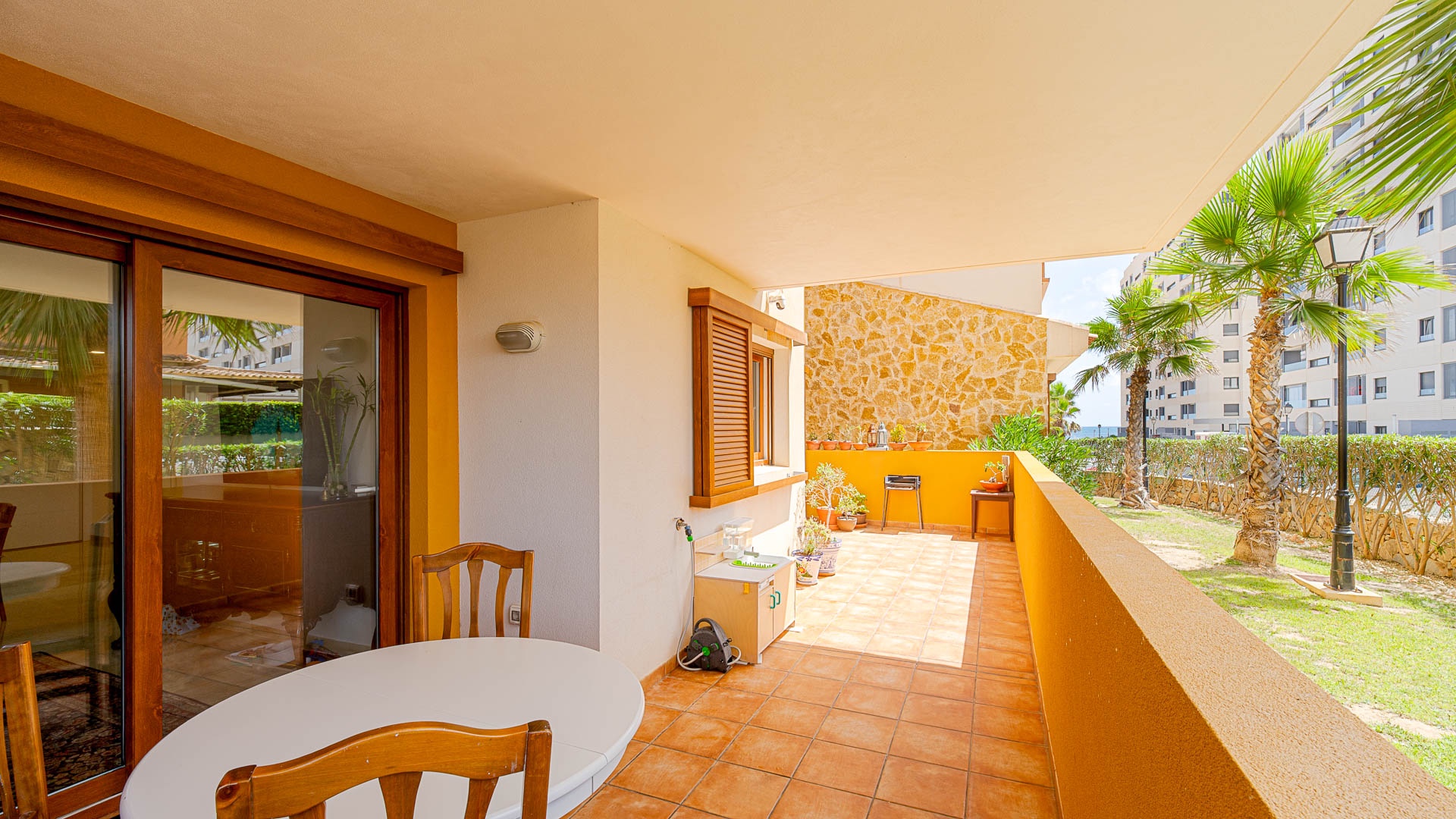 For sale - 3 Bedroom 2 Bathroom Apartament in Punta Prima - Punta Prima  - Alicante