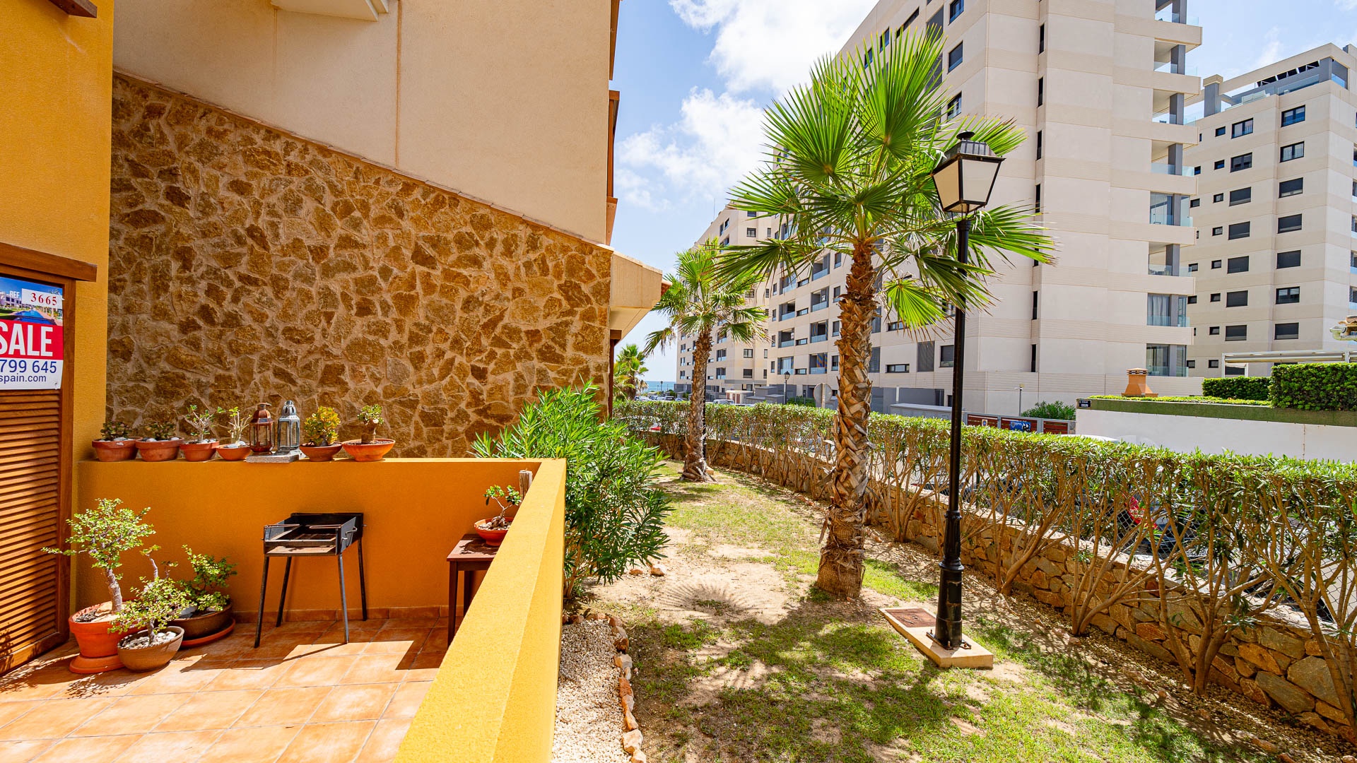 For sale - 3 Bedroom 2 Bathroom Apartament in Punta Prima - Punta Prima  - Alicante