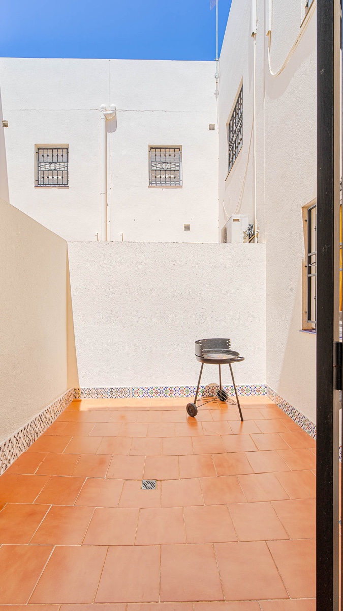 For sale - 2 Bedroom 2 Bathroom Apartament in Los Altos - Los Altos  - Alicante