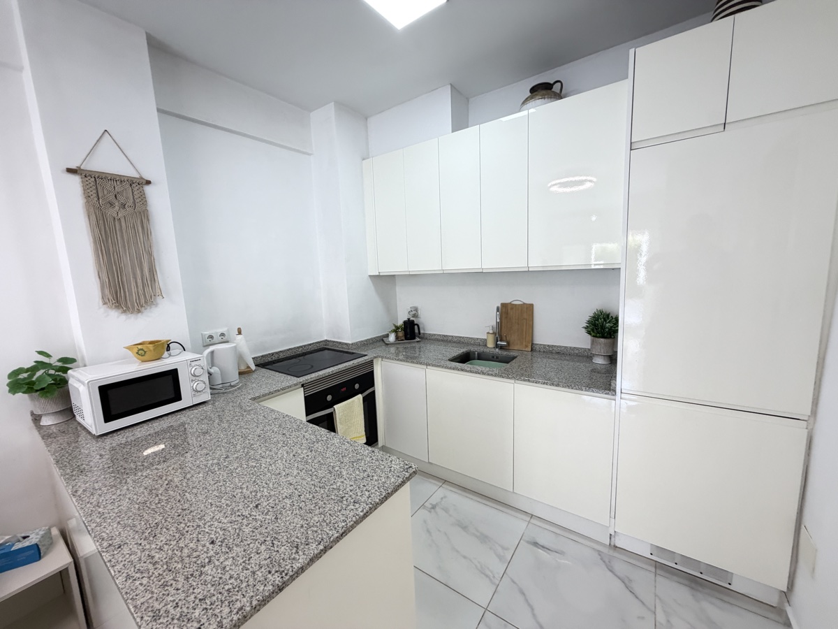 For sale - 2 Bedroom 1 Bathroom Apartment in La Zenia - , La Zenia, Alicante, Spain - Alicante
